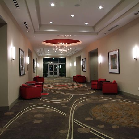 Embassy Suites Ontario - Airport Интерьер фото