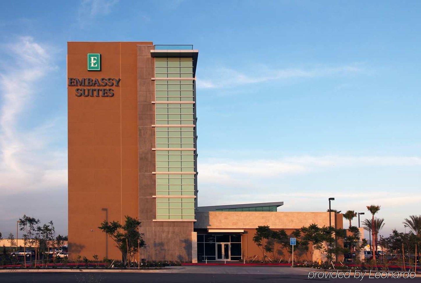 Embassy Suites Ontario - Airport Экстерьер фото